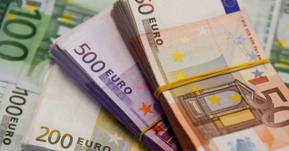 euro-hoy:-a-cuanto-cotiza-este-sabado-30-de-septiembre