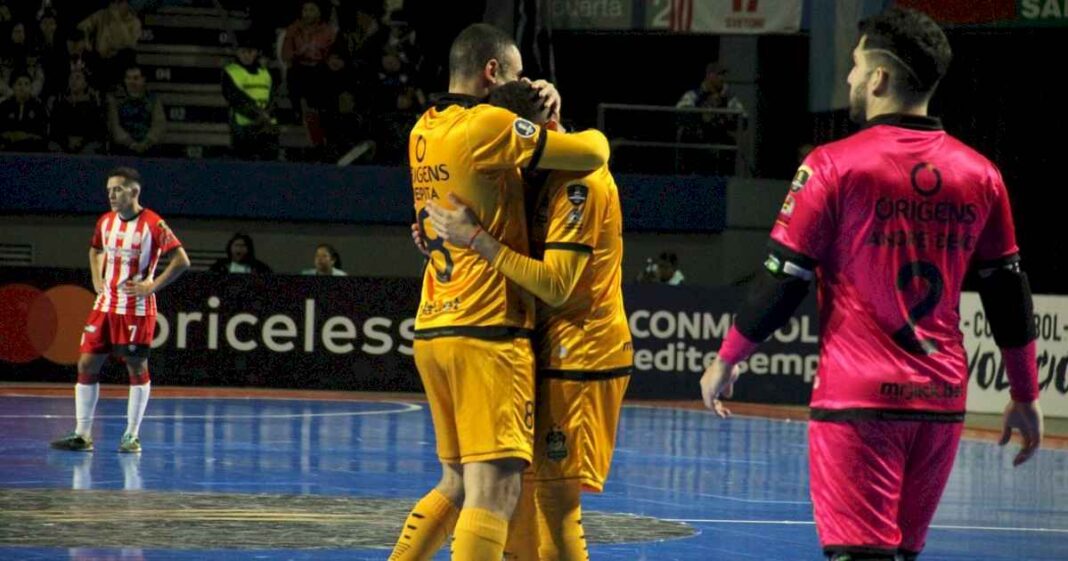 barracas-central-dio-pelea-hasta-el-final,-pero-no-pudo-con-magnus-y-se-quedo-sin-poder-gritar-campeon-en-la-copa-libertadores-de-futsal