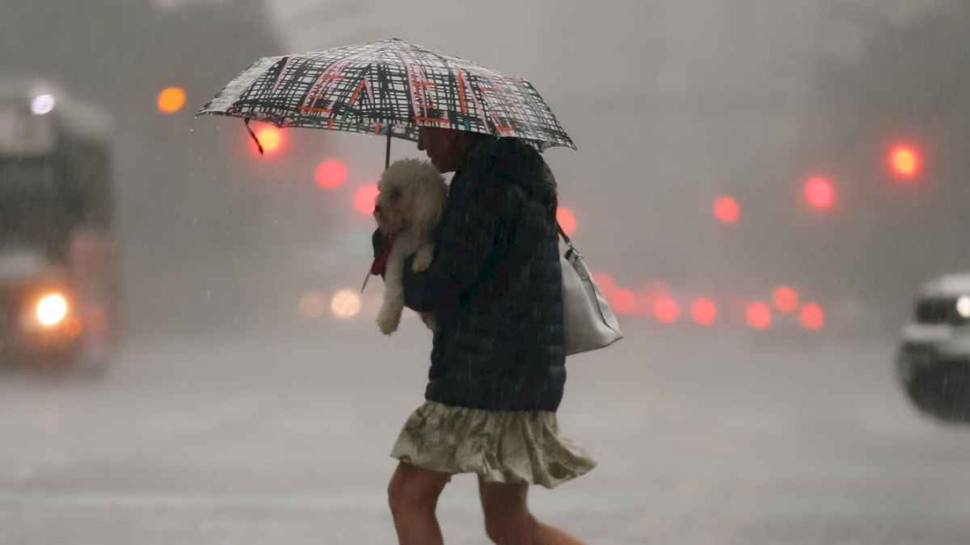 a-que-hora-puede-llover-en-buenos-aires,-segun-el-pronostico-del-tiempo