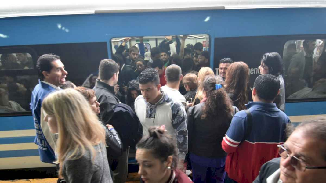 demoras-y-cancelaciones-en-los-trenes:-como-funcionan-las-lineas-roca,-san-martin,-sarmiento,-mitre-y-belgrano