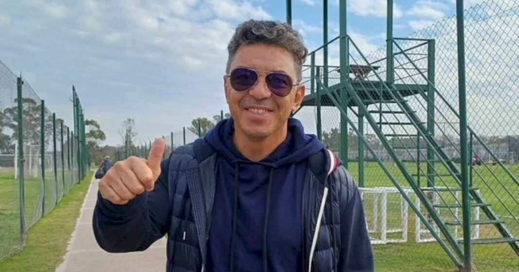 marcelo-gallardo-sorprendio-con-su-visita-al-predio-de-river-en-ezeiza:-donde-estuvo-demichelis