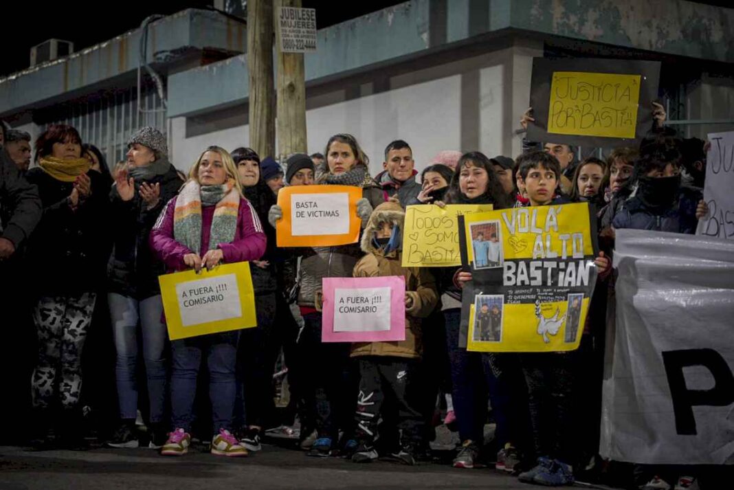 vecinos-de-wilde-marcharon-para-pedir-justicia-por-el-nene-que-fue-asesinado-en-un-tiroteo