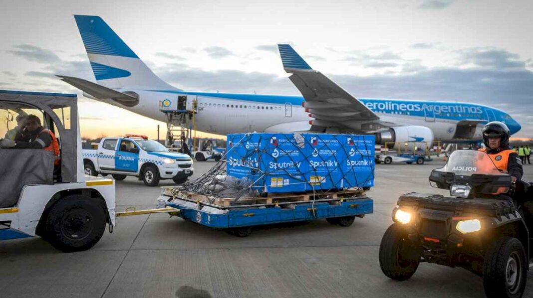 que-pasa-con-ezeiza-y-aeroparque-con-la-falla-informatica-en-varias-companias-aereas-a-nivel-mundial