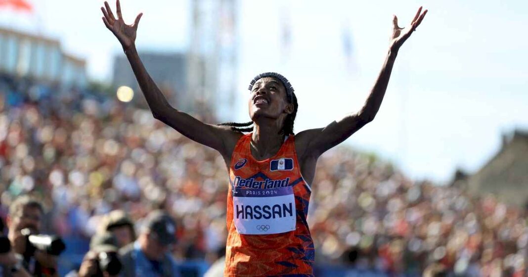 la-dramatica-definicion-del-maraton-femenino-en-paris-2024:-del-record-olimpico-de-sifan-hassan-a-las-lagrimas-de-la-argentina-daiana-ocampo