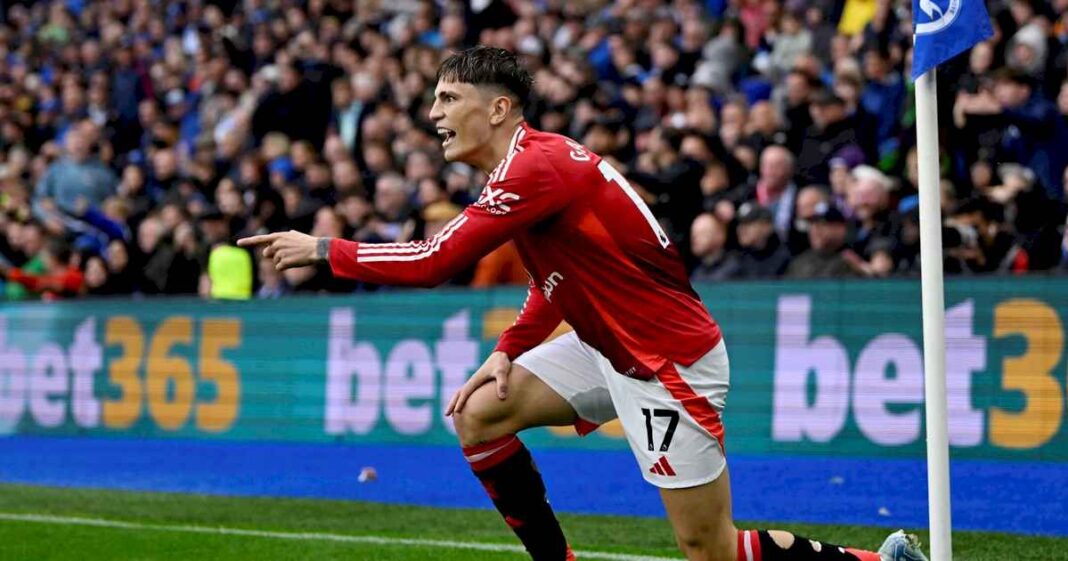 garnacho-se-quedo-con-el-grito-de-gol-atragantado-por-culpa-de-un-companero-y-el-manchester-united-perdio-sobre-la-hora-con-brighton