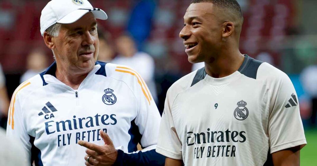 entre-ironias,-ancelotti-hablo-de-las-acusaciones-contra-mbappe-y-banco-a-la-estrella-del-real-madrid:-«no-lo-veo-afectado-para-nada»