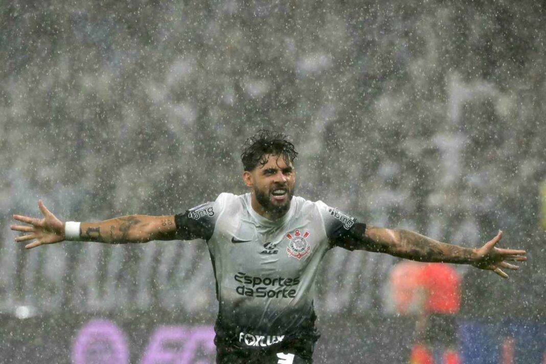 copa-sudamericana:-racing-visita-a-corinthians-en-la-ida-de-la-semifinal