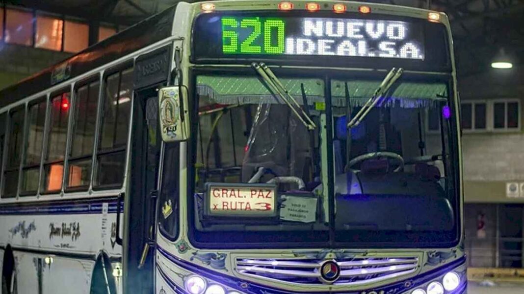 paro-de-colectivos-en-el-amba:-que-lineas-no-funcionan-este-jueves-7-de-noviembre