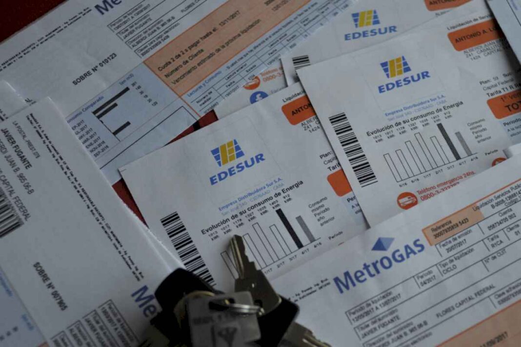 el-gobierno-multo-a-95-empresas-por-incluir-tasas-municipales-en-sus-facturas