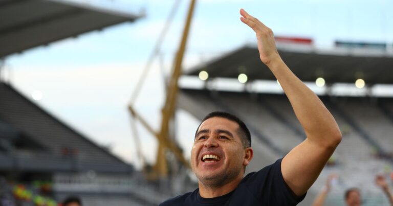 La obsesión de Riquelme: quién es el apuntado para ser el primer refuerzo de Boca