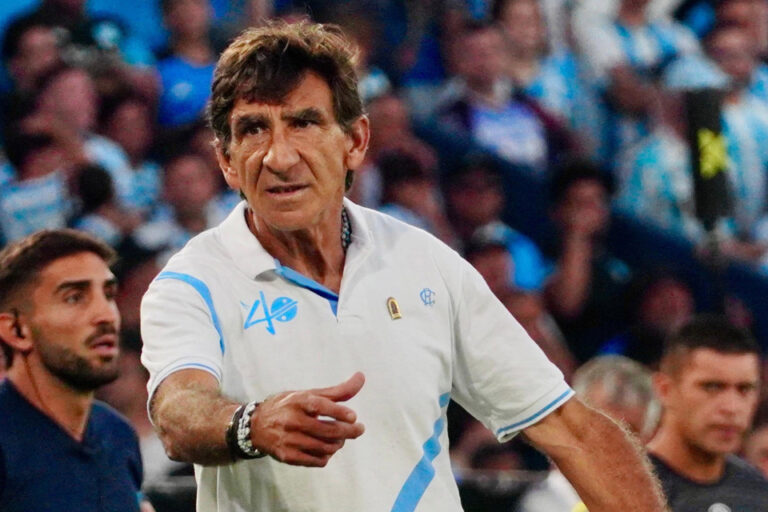Liga Profesional: Estudiantes recibe a Racing en el partido destacado de este lunes