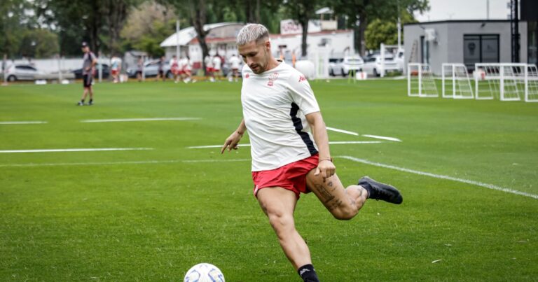 Huracán enfrenta a San Martin de Formosa por los 32avos de la Copa Argentina