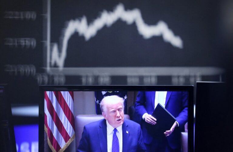 Efecto Trump: sube el riesgo país y se desploman las acciones y bonos argentinos