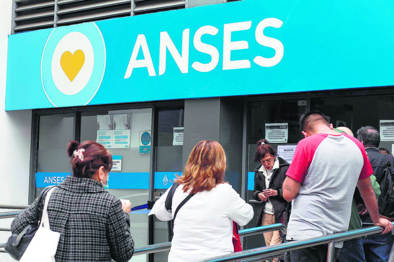 Cuándo cobro ANSES? Jubilados, AUH y los demás pagos este lunes 9 de junio