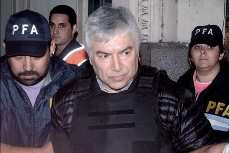 Ordenaron la inmediata detención de Lázaro Báez para cumplir la condena en una cárcel