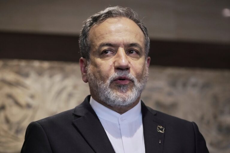 El canciller iraní dijo que todavía no hay acuerdo con Israel por un alto al fuego