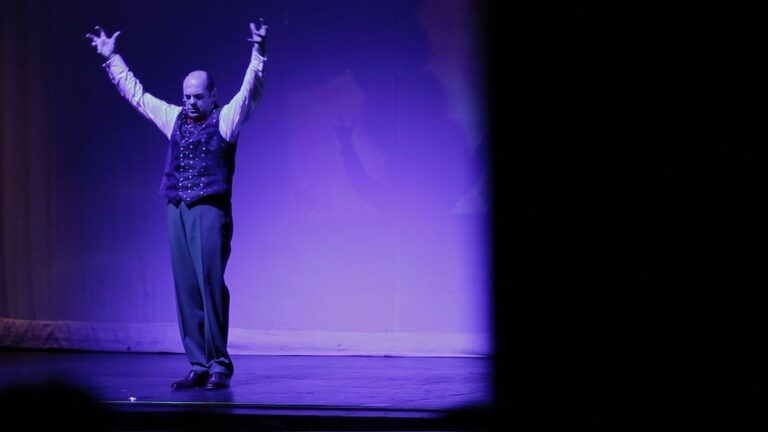 Marcelo Arce presenta «Rapsodia Bohemia, de Queen a Barcelona»