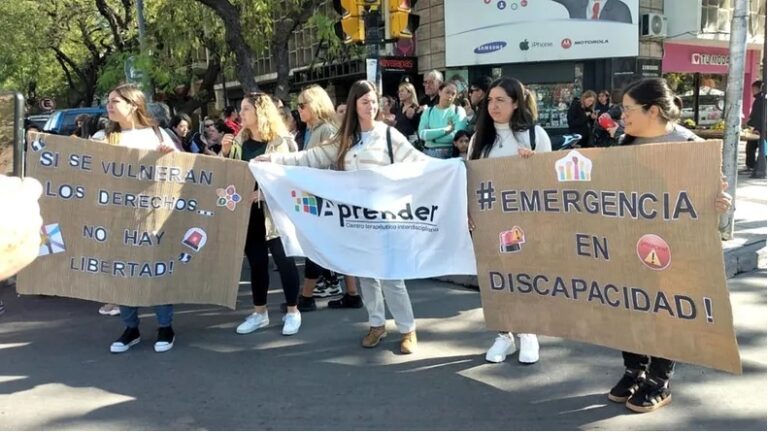 Mendoza: paro y concentración por la Ley de Emergencia en discapacidad
