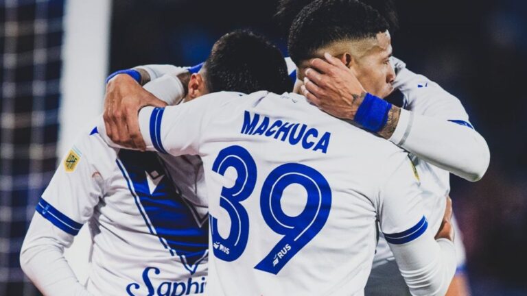 Buen debut para Vélez, que venció 2-1 Tigre por el Torneo Clausura 2025