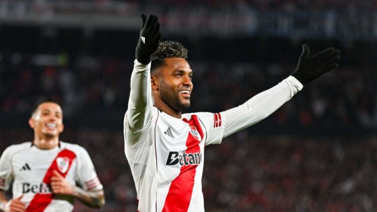 Última chance? Borja vuelve a ser titular en River, pero su futuro parece estar decidido