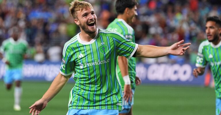 El golazo del Pepo de la Vega contra Cruz Azul por la Leagues Cup que pide Puskas