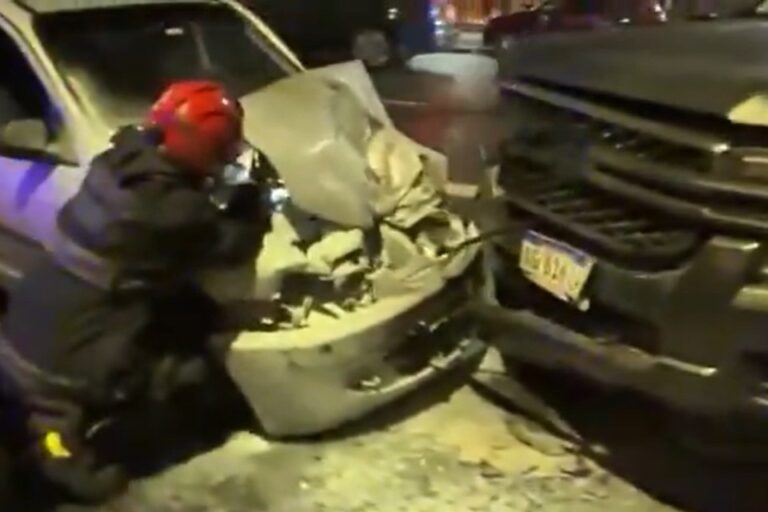 Anduvo 10 cuadras de contramano por una ciclovía, chocó y luego huyó