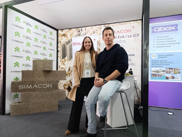 Tiene 39 años: el austríaco que llegó por un sueño romántico y hoy sorprende con la producción de un ladrillo muy especial