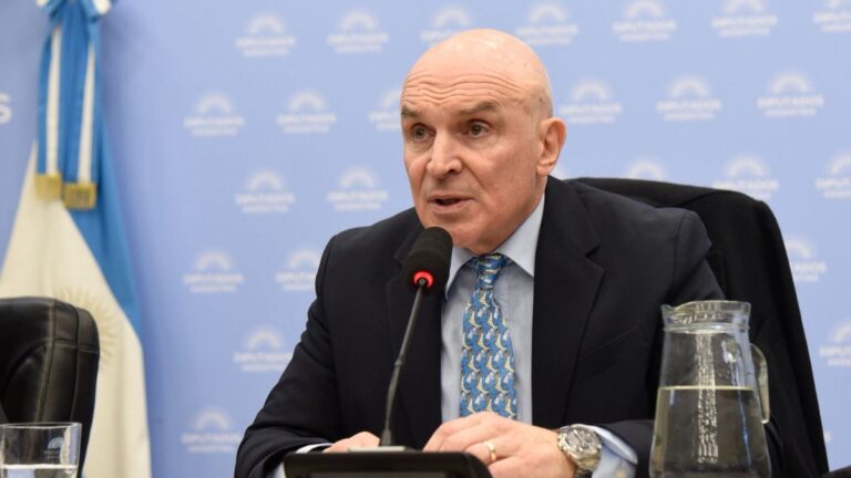 Con una propuesta de último momento, el Gobierno podría frenar el proyecto de los gobernadores de ATN