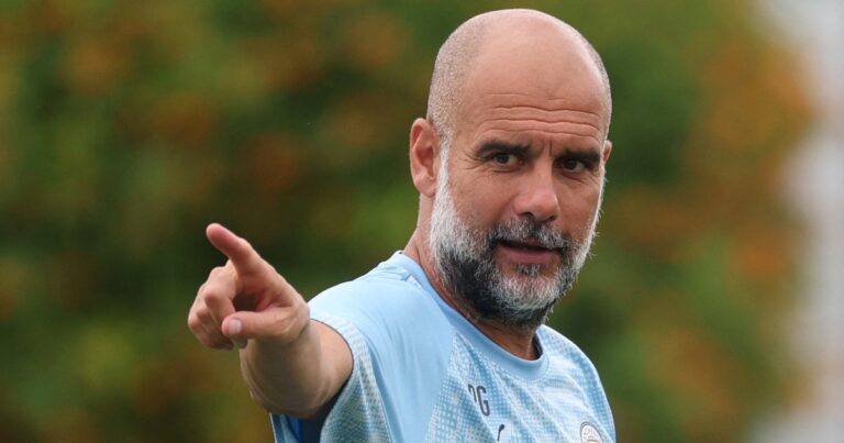 Pep Guardiola todavía no debutó en la temporada con Manchester City y ya vive un conflicto con dos jugadores: «Que toquen a mi puerta»
