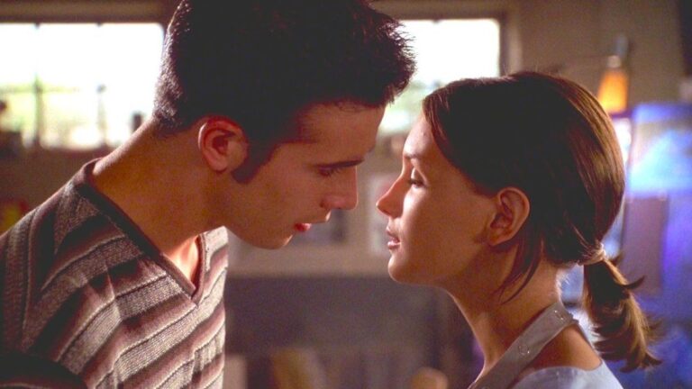 Esta joya de los 2000 está en Netflix y está escalando el top después de años de su estreno