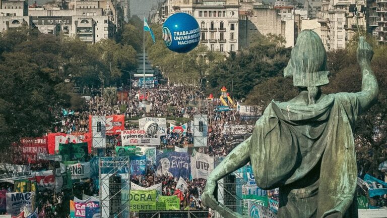 Multitudinaria: las mejores fotos y videos que dejó la tercera Marcha Federal Universitaria