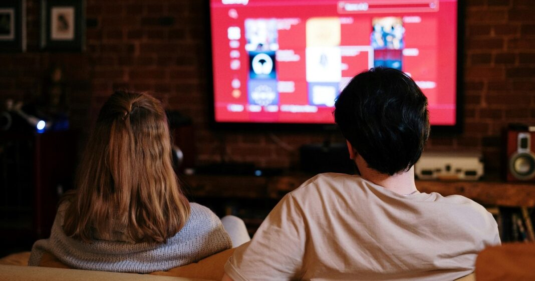 2114796-como-encontrar-canales-ocultos-en-tu-smart-tv-guia-paso-a-paso