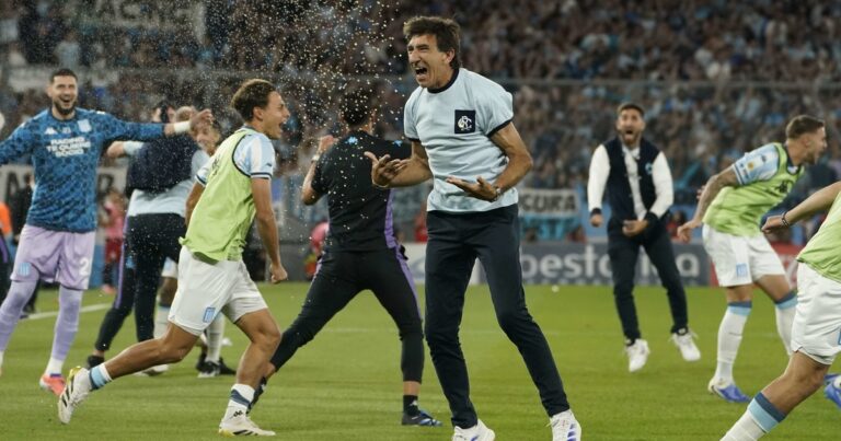 Costas, tras la victoria de Racing: del «se ganó con el corazón y el alma» a una confesión