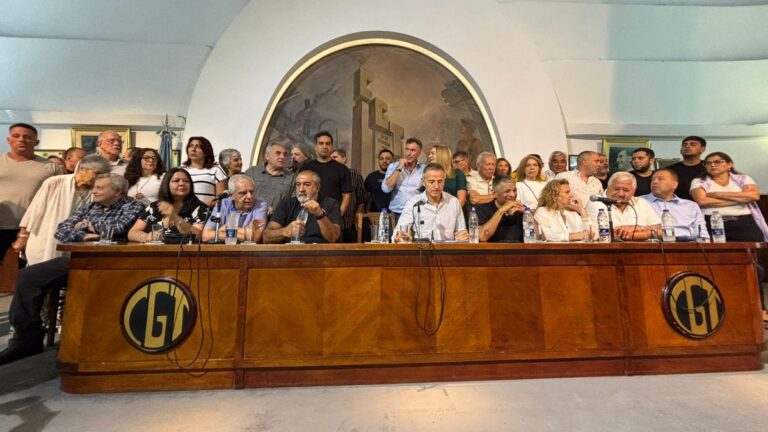 La CGT se reúne antes del debate en el Senado: analiza nuevas medidas contra la reforma laboral