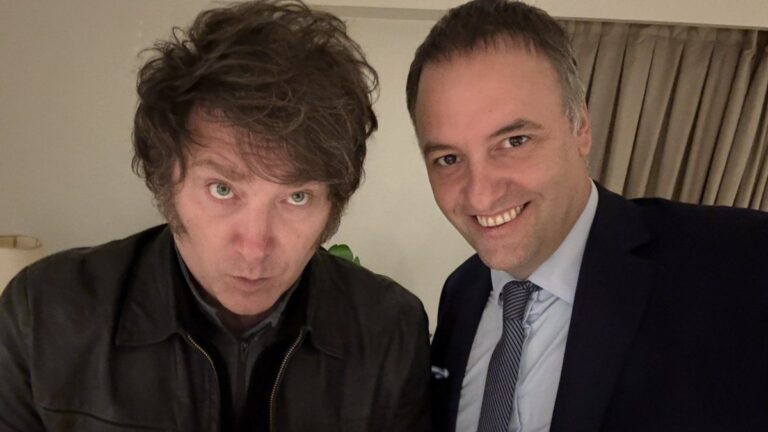 El Gobierno definió quién ocupará la Jefatura de Gabinete cuando Manuel Adorni no esté en el país