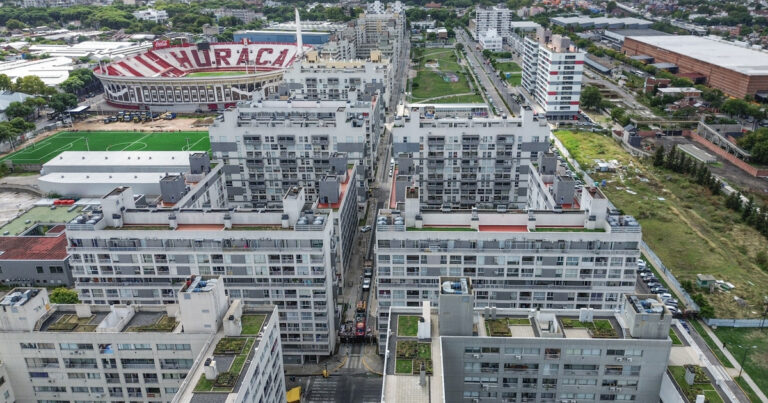 Sigue la duda: Huracán vs. River se juega con público en el Ducó?