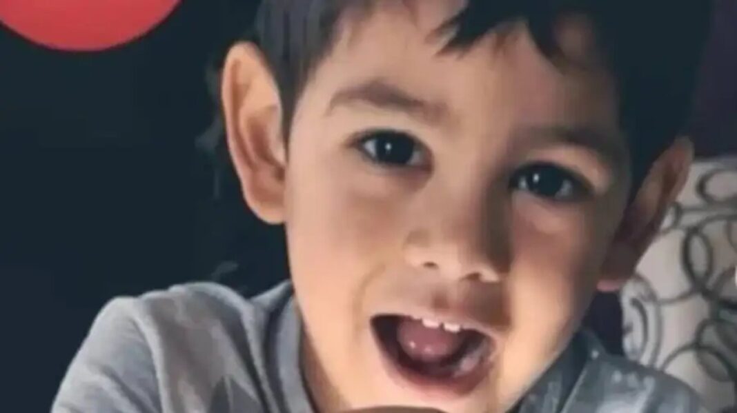 Ilustración de balanza de la justicia en un contexto de investigación judicial