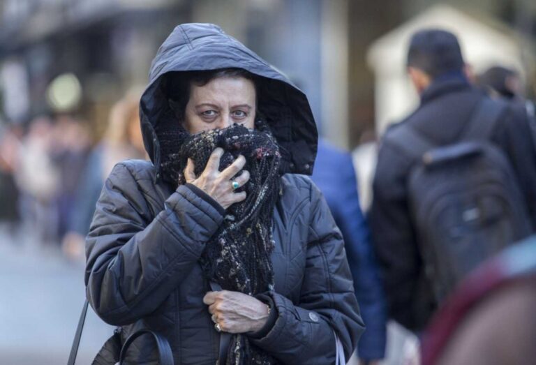 Mapa del clima con bajas temperaturas y alerta por heladas en Buenos Aires