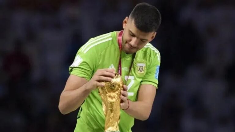Gerónimo Rulli, arquero de la selección argentina y del Olympique de Marsella.