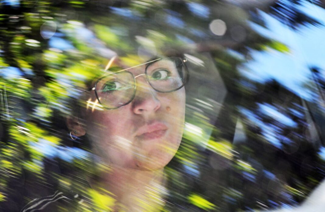 Gianinna Maradona llega a los tribunales de San Isidro para declarar en el juicio.