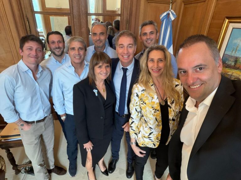 Reunión en Casa Rosada sobre reforma electoral y PASO