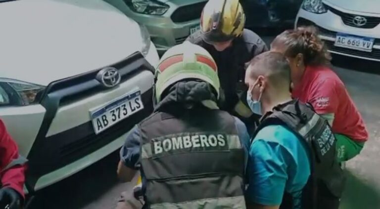 Ambulancia del SAME en la calle Gallo al 1300, Recoleta