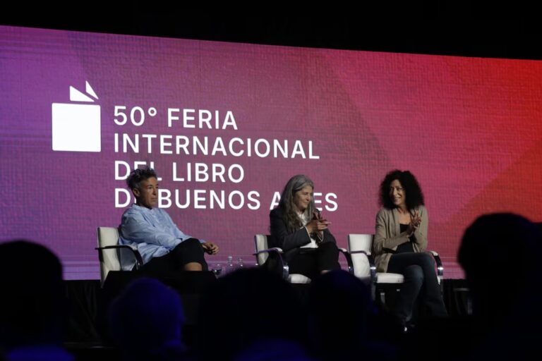 Escritoras en la Feria del Libro de Buenos Aires