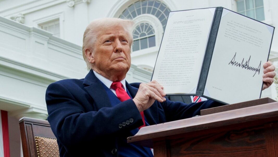 Donald Trump durante un discurso público.