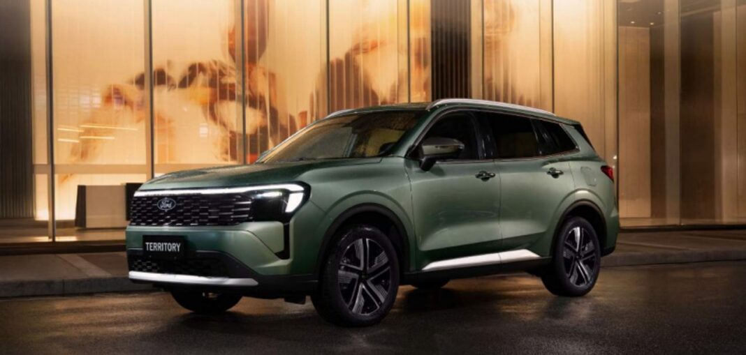 Vehículo híbrido Ford Territory 2026 estacionado
