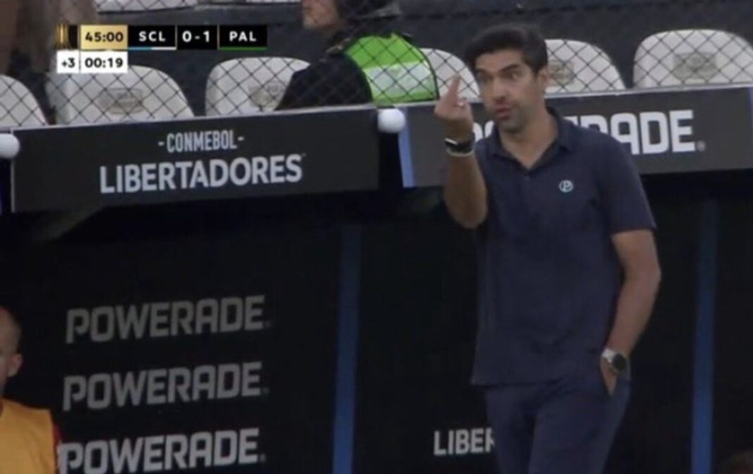Abel Ferreira, entrenador de Palmeiras, durante el partido ante Sporting Cristal