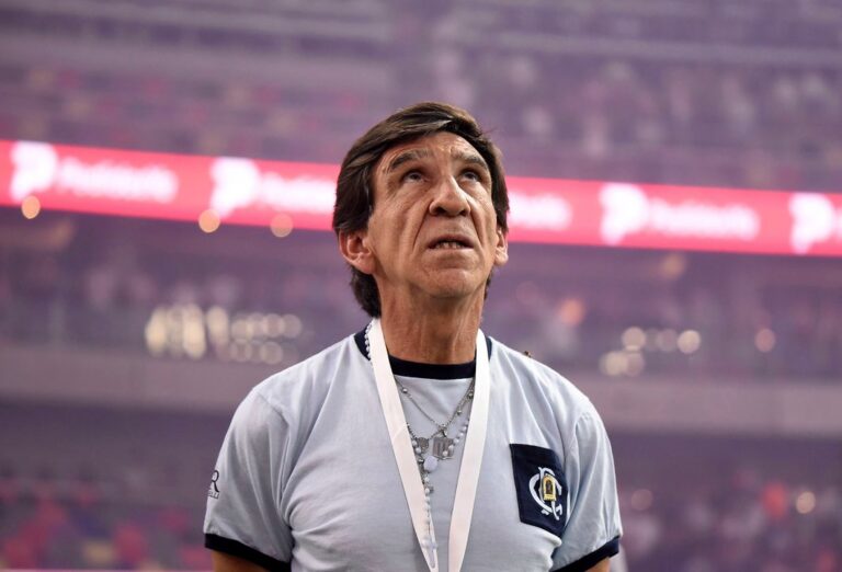 Gustavo Costas en conferencia de prensa tras la derrota de Racing