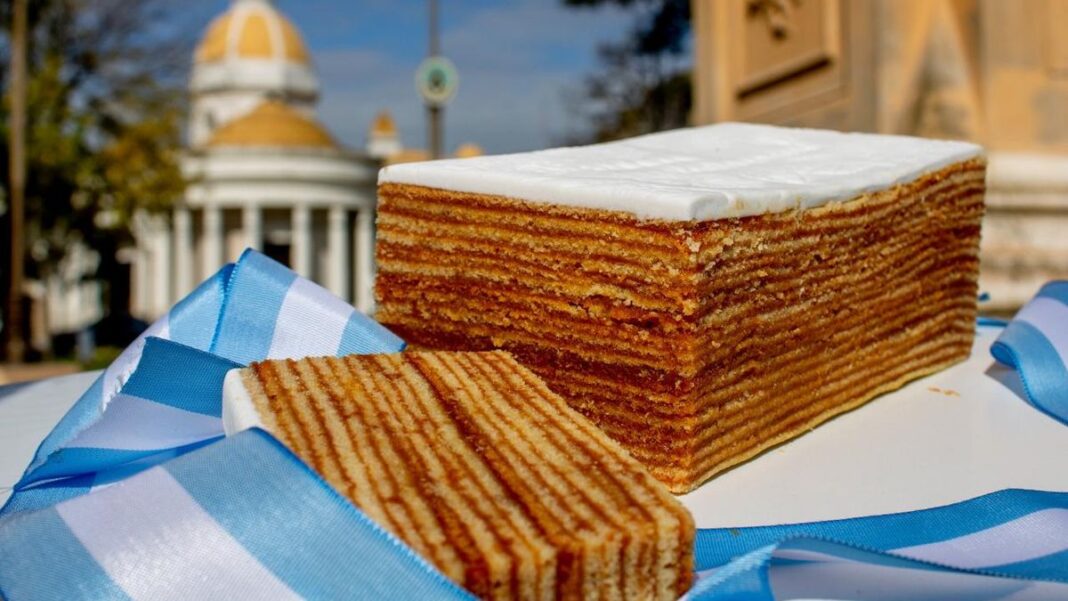 Cartel de la 12ª Fiesta de la Torta Argentina en Dolores
