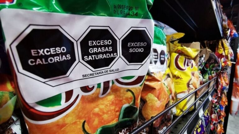 Imagen del proyecto de ley para derogar el etiquetado frontal ingresado al Senado