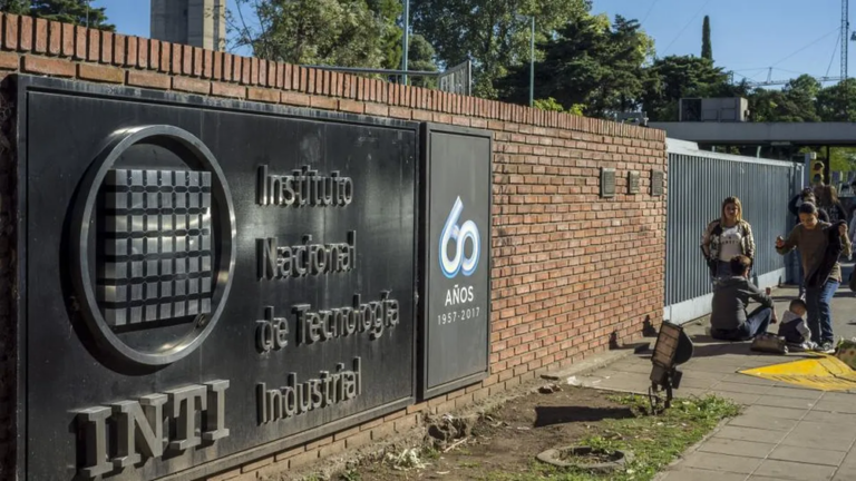 Fachada del edificio del INTI